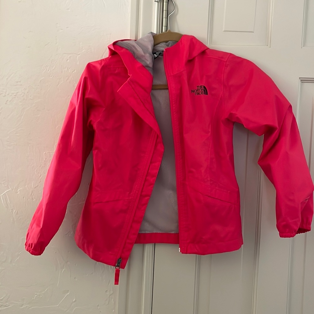 The North Face hot pink rain jacket girls sz Small (7-8)